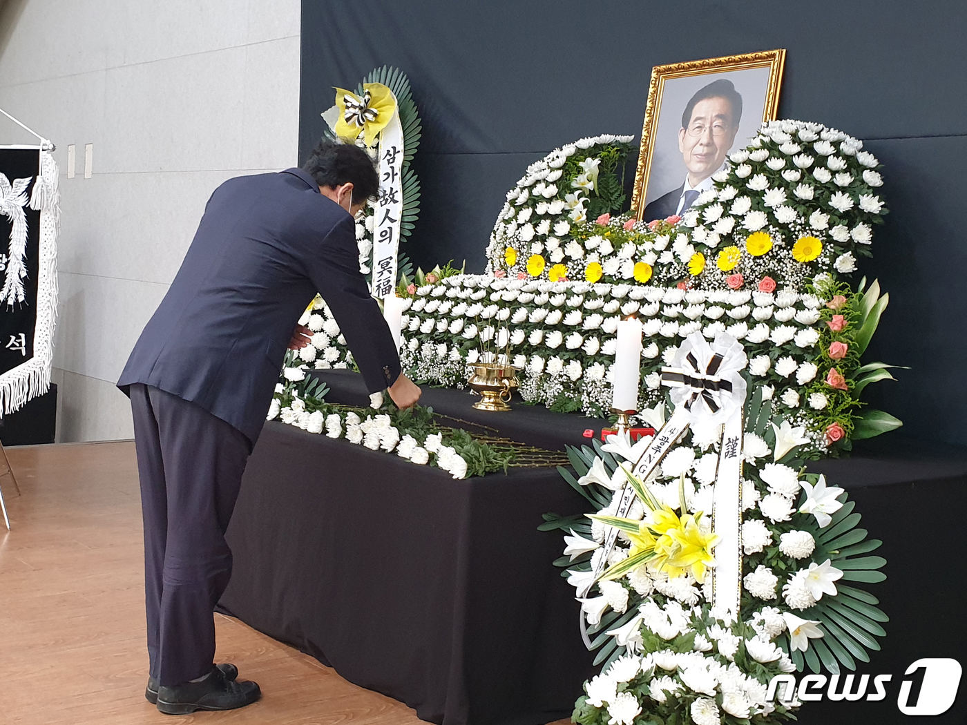 박원순 서울시장 명복 비는 광주시민
