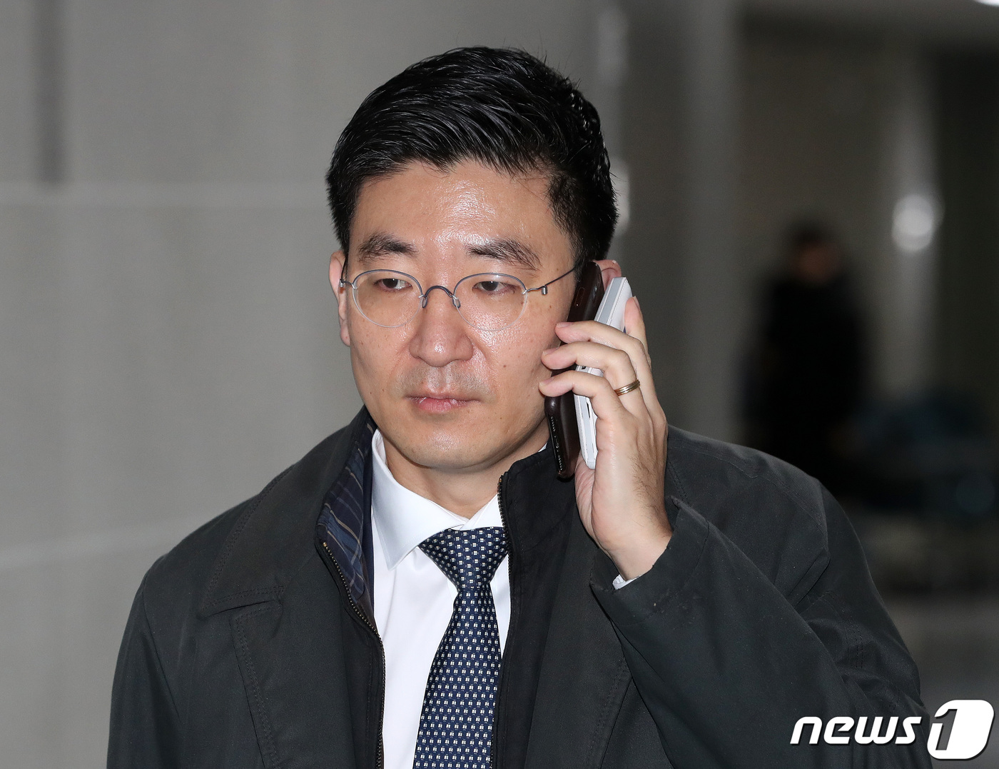 동일고무벨트 왜 상한가지?…김세연 효과