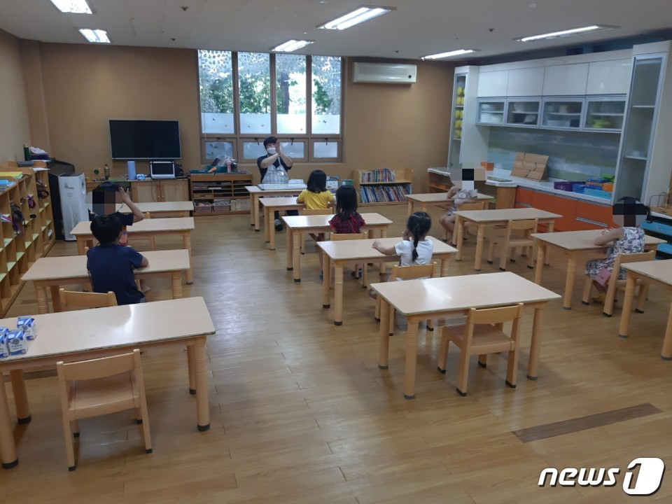 집단식중독 빚은 안산 유치원 재개원…학부모들 근심 여전