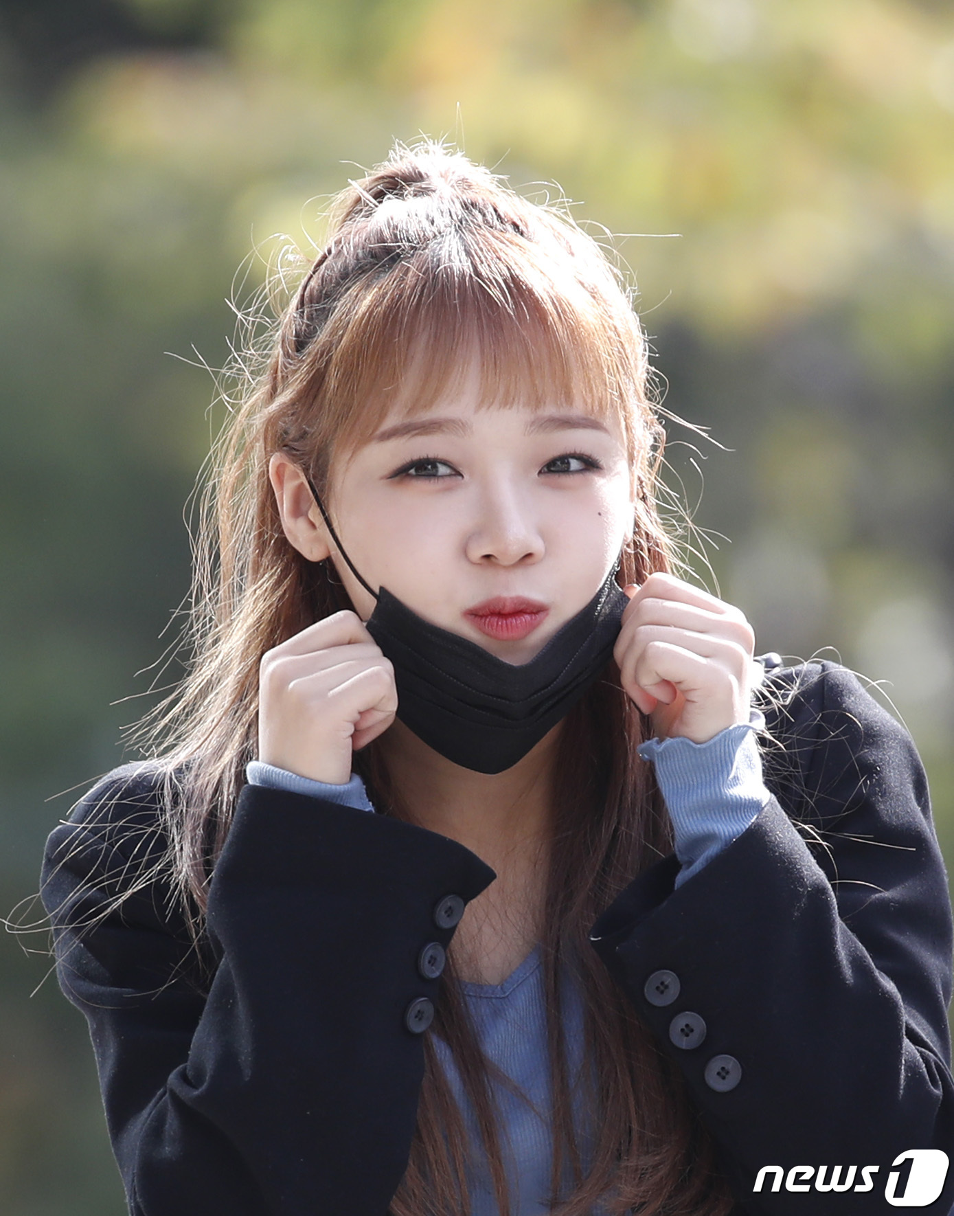 최유정 마스크 살짝 내리니 예쁜 얼굴 뿅