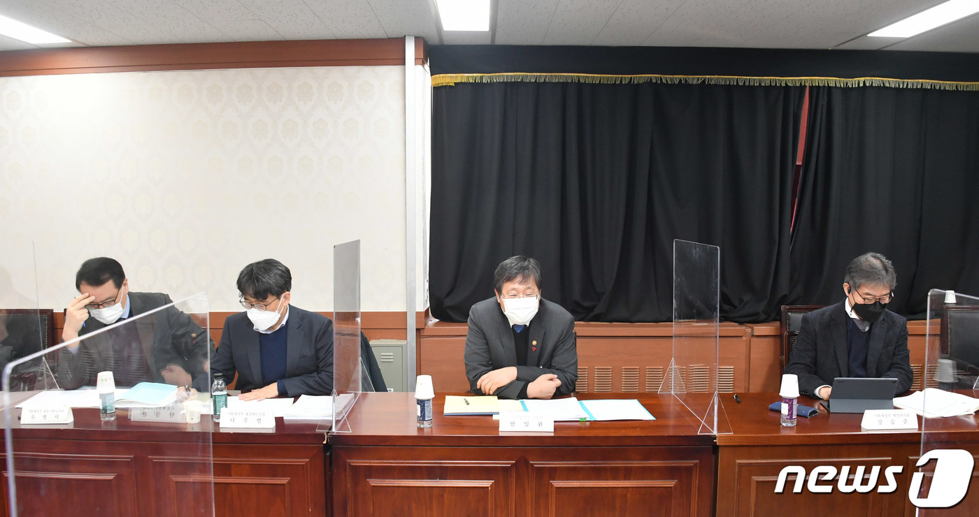 안일환 차관, 혁신인재 양성을 위한 정책간담회