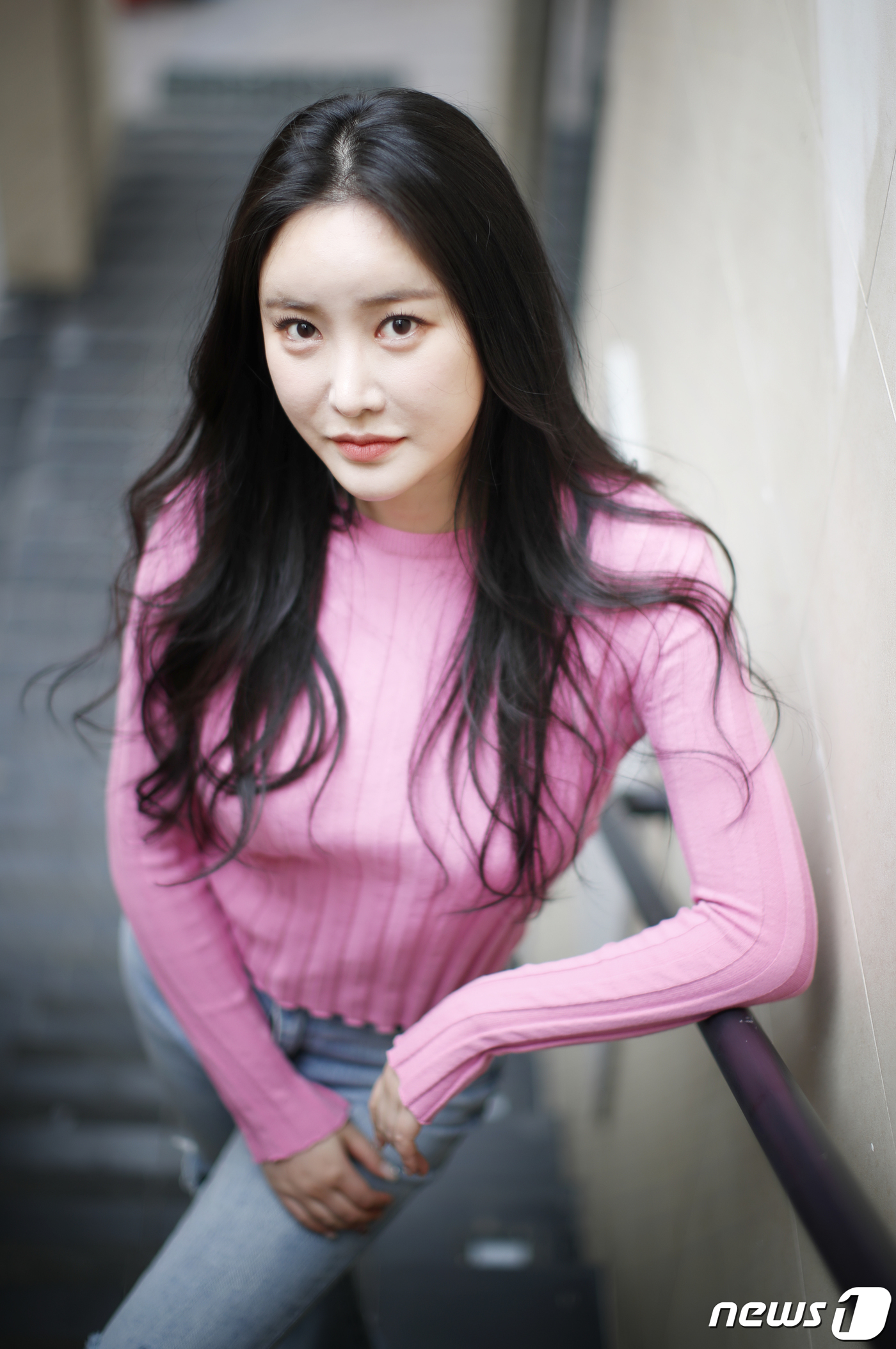민영, 브레이브걸스 메인보컬