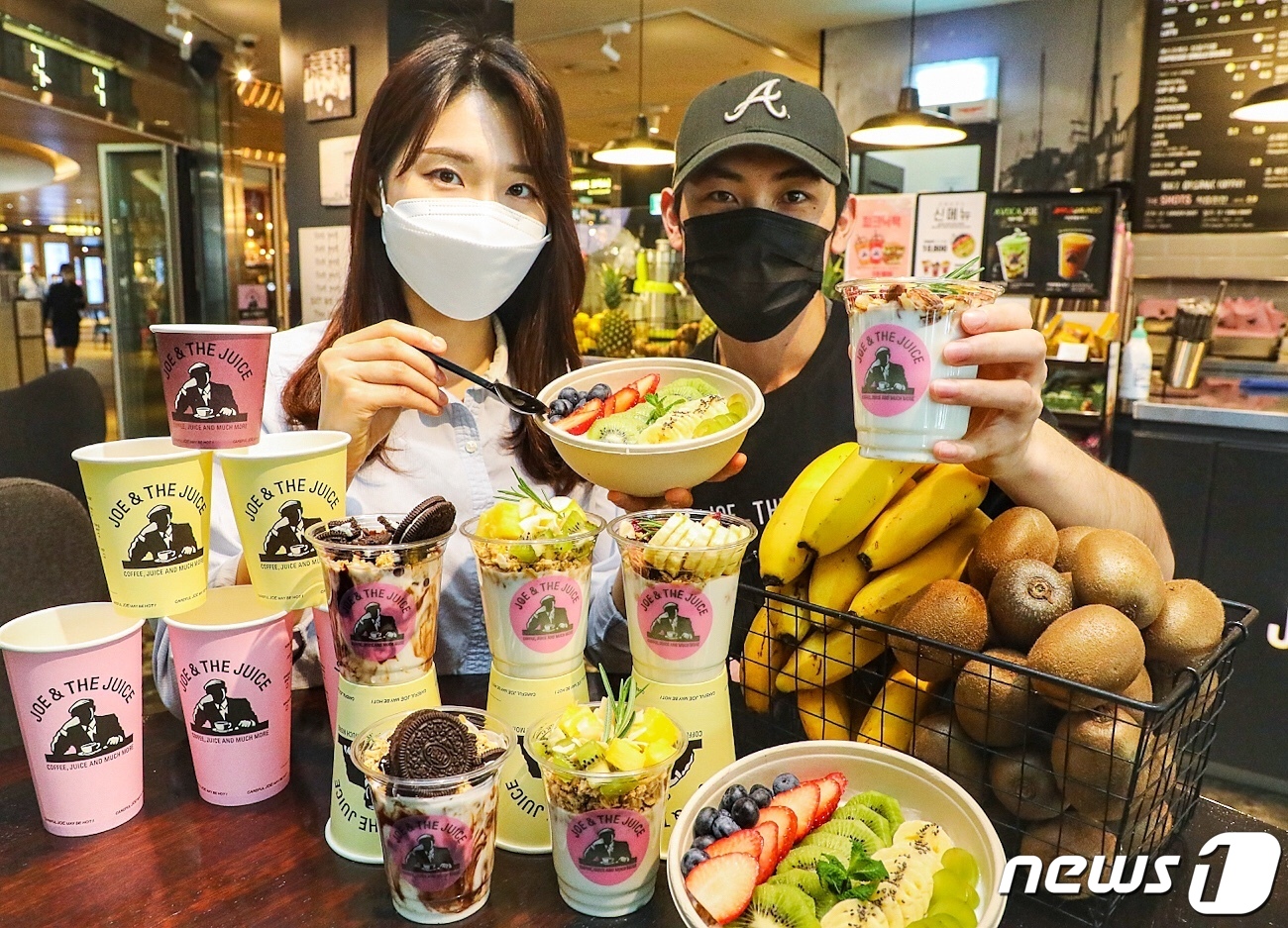 조앤더주스에서 초신선 요거트 조거트 맛보세요!