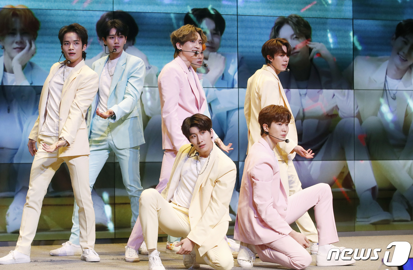 멋진녀석들, 그레이스 사랑합니다