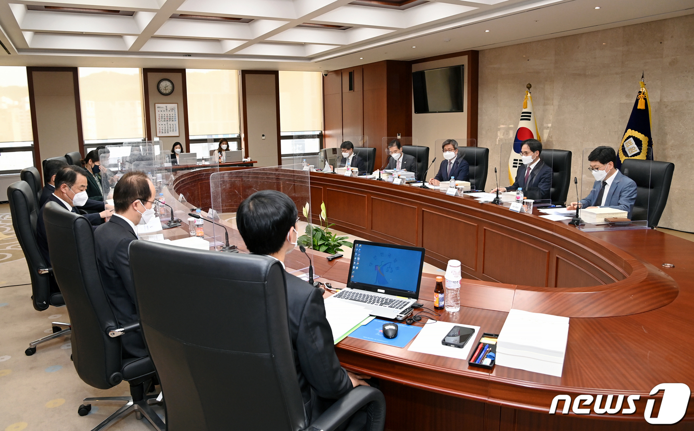 답답한 법정 밝고 친숙하게…사법행정자문회의 법정디자인 개선 안건 채택