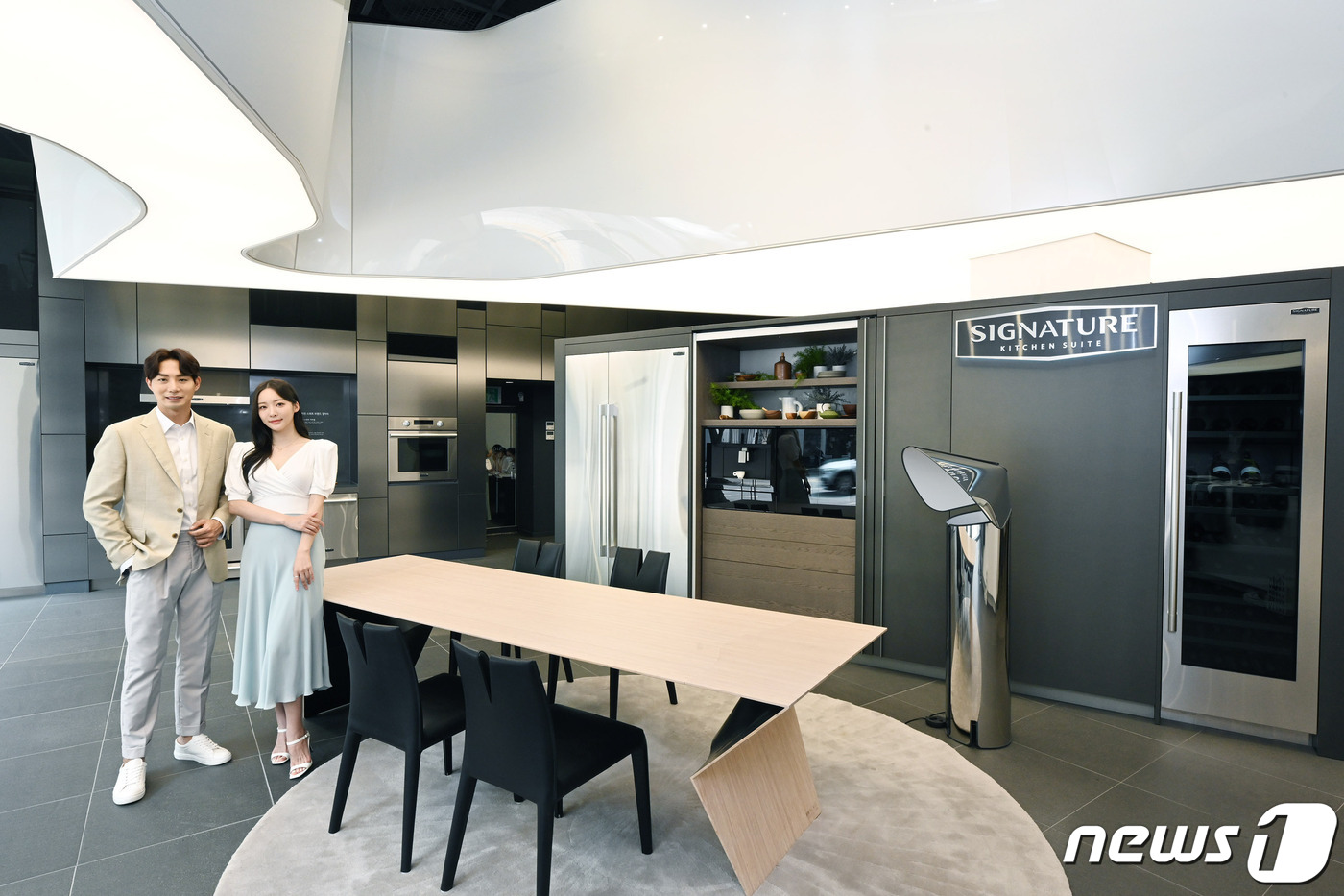 LG 시그니처 키친 스위트 쇼룸서 유럽 프리미엄 가구 체험한다
