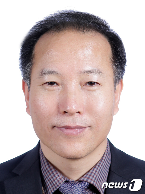 [단독]신임 신보중앙회장에 소상공인 정책通 이상훈 전 중기부 실장 유력