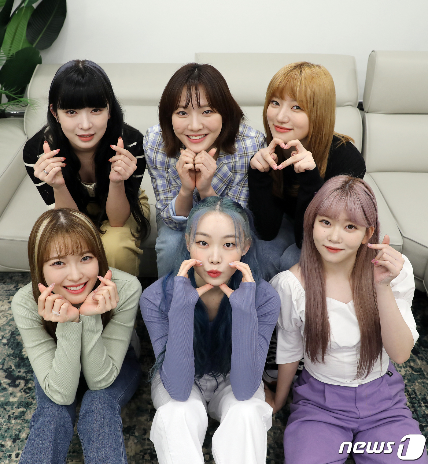 [영상] 윤종신표 걸그룹 빌리(Billie), 어서 와 이런 걸그룹은 처음이지?