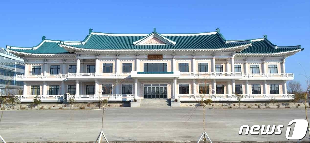 북한 청진시에 건설된 경성단고기집