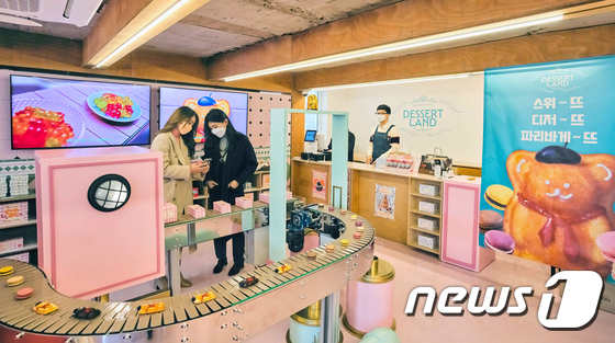 파리바게뜨 다양한 디저트를 한자리에