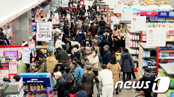 홈플러스, 메가 푸드 마켓 간석점 일 매출 11억원 돌파