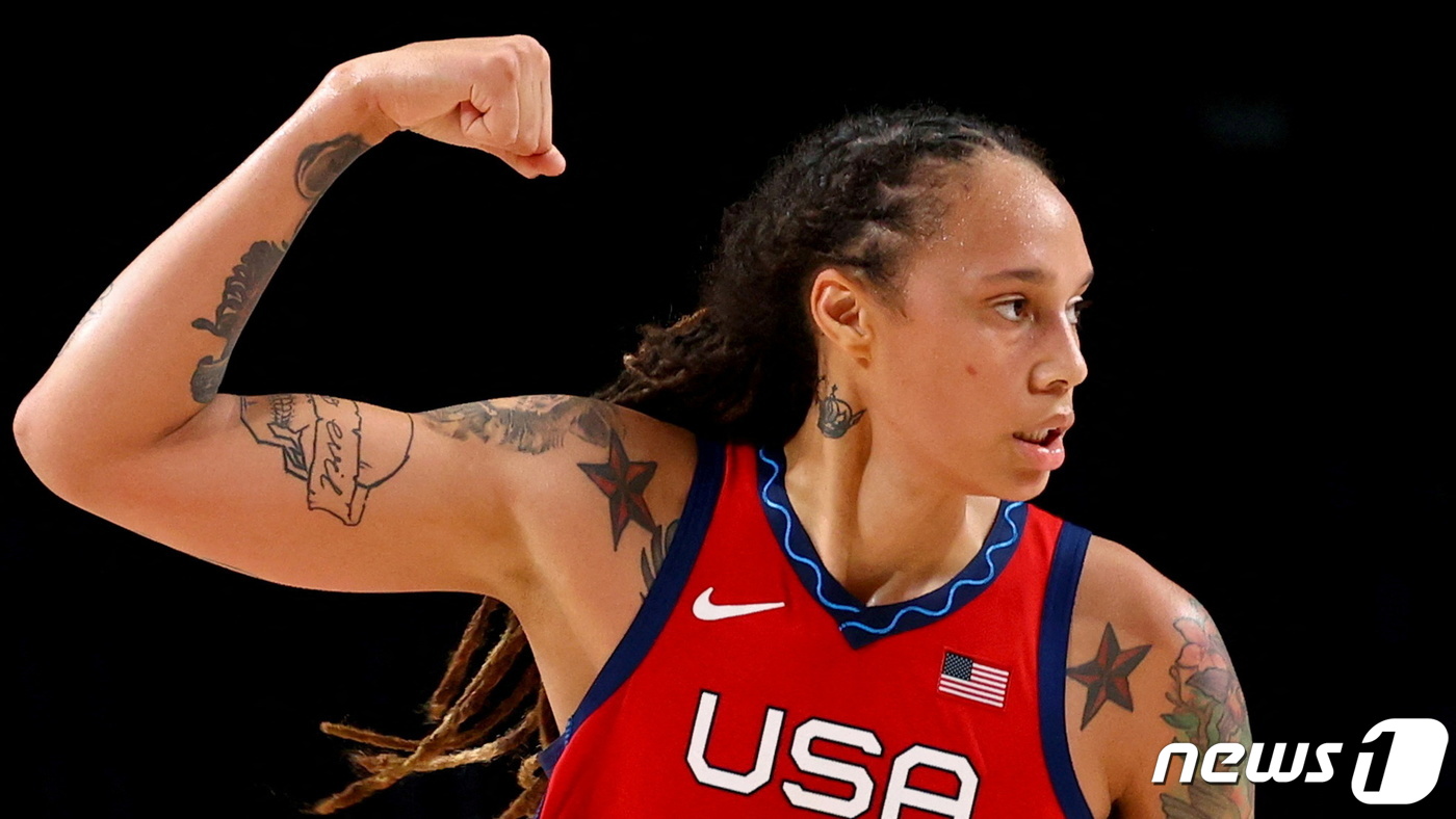 러시아에 인질로 잡힌 美여자NBA 스타 그리너 누구?