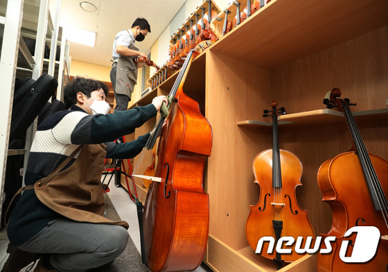 시민들에게 대여할 악기들