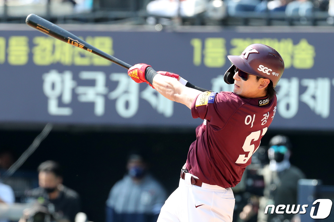 KBO 새 역사 쓴 이정후의 포부 