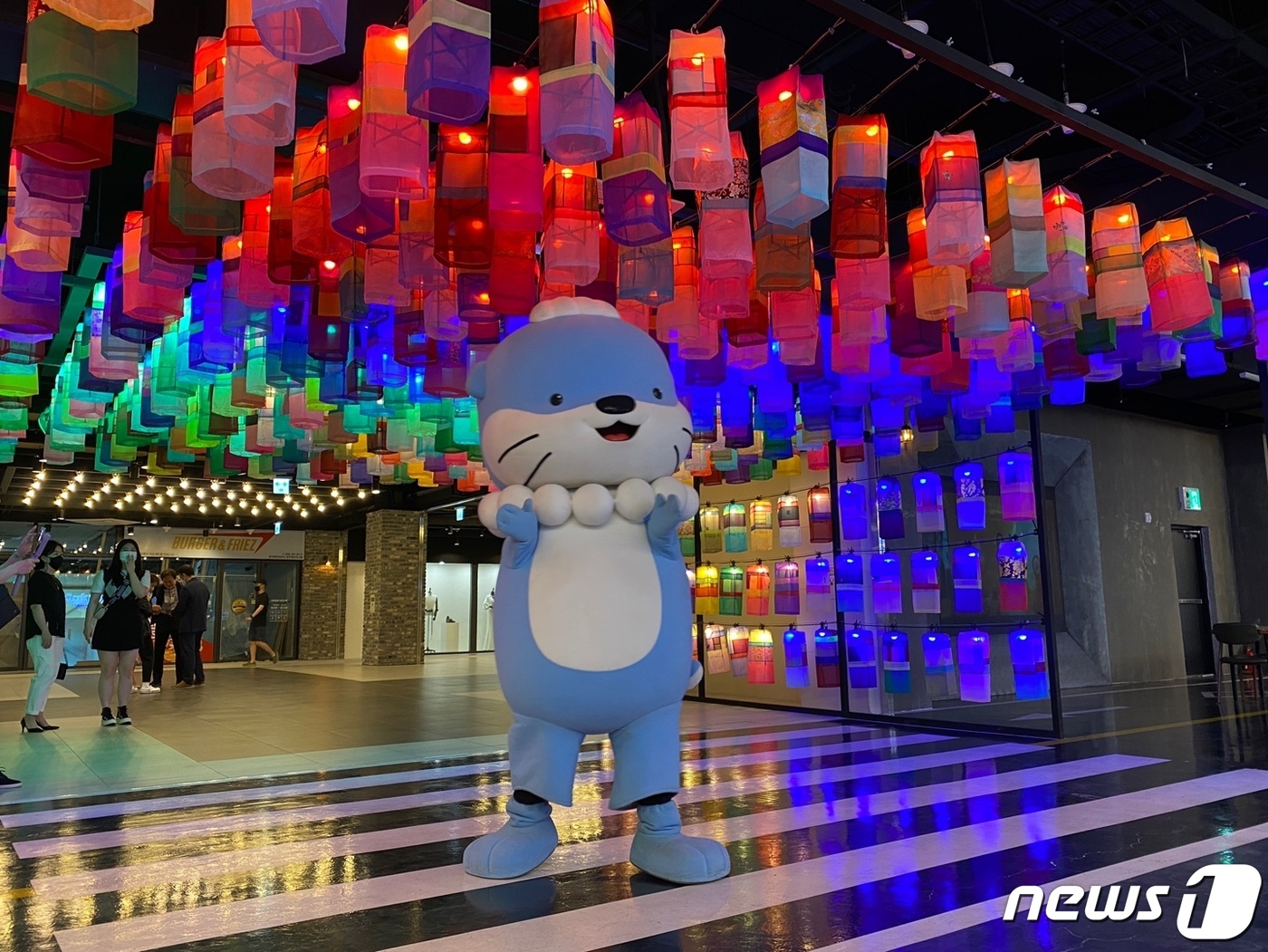 진주 CGV, 건물 활용해 지역민에게 문화 공간 제공