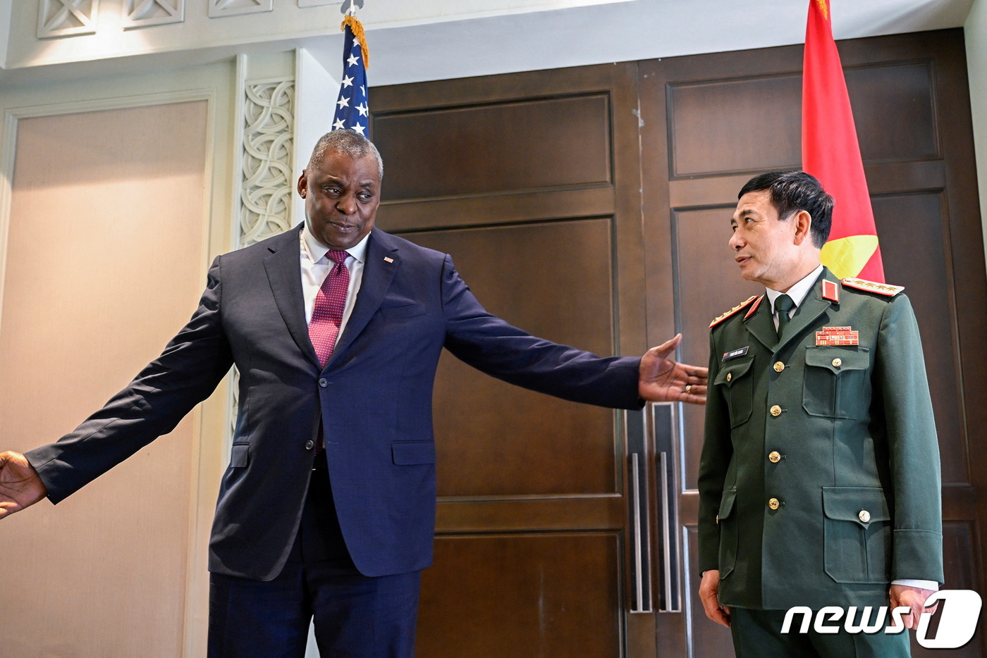 美·中, 샹그릴라 대화서 '대만' 두고 충돌…中 