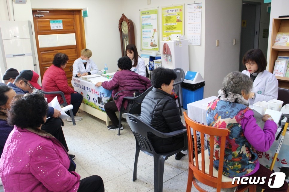 영동군 2년 만에 산골마을 의료∙문화행복버스 운영 재개