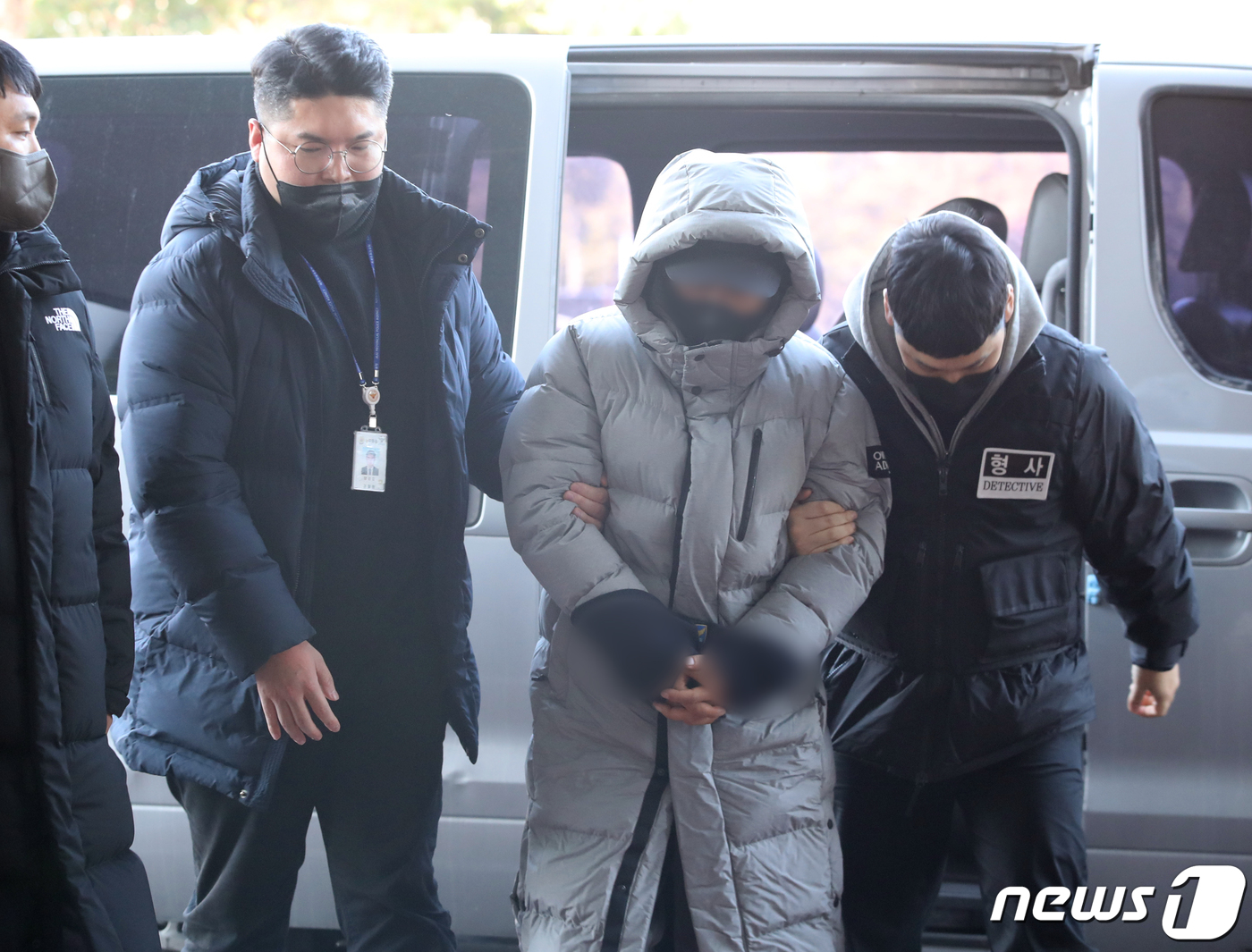 제주 유명식당 대표 살해 피의자 3명 신상 공개 안한다