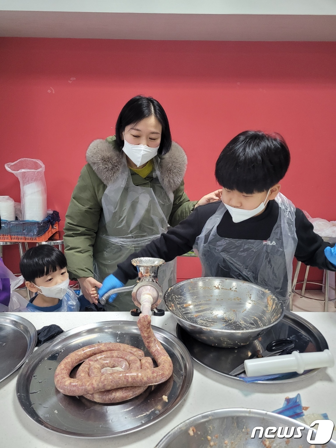 소시지·소화제도 내가 만든다 음성군 팩토리투어 눈길