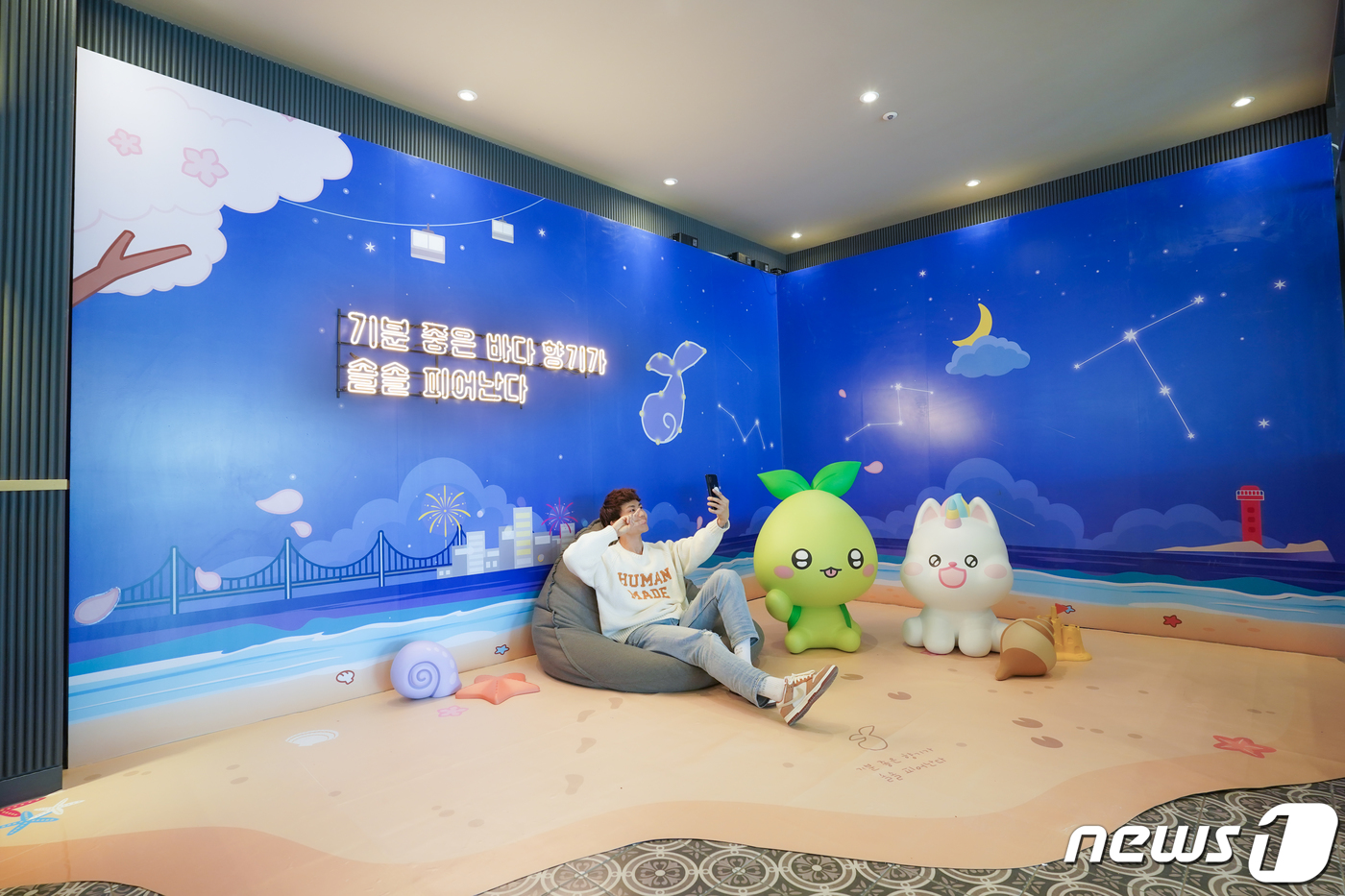 로스트아크, 이디야커와 손잡고 부산 팝업 오픈