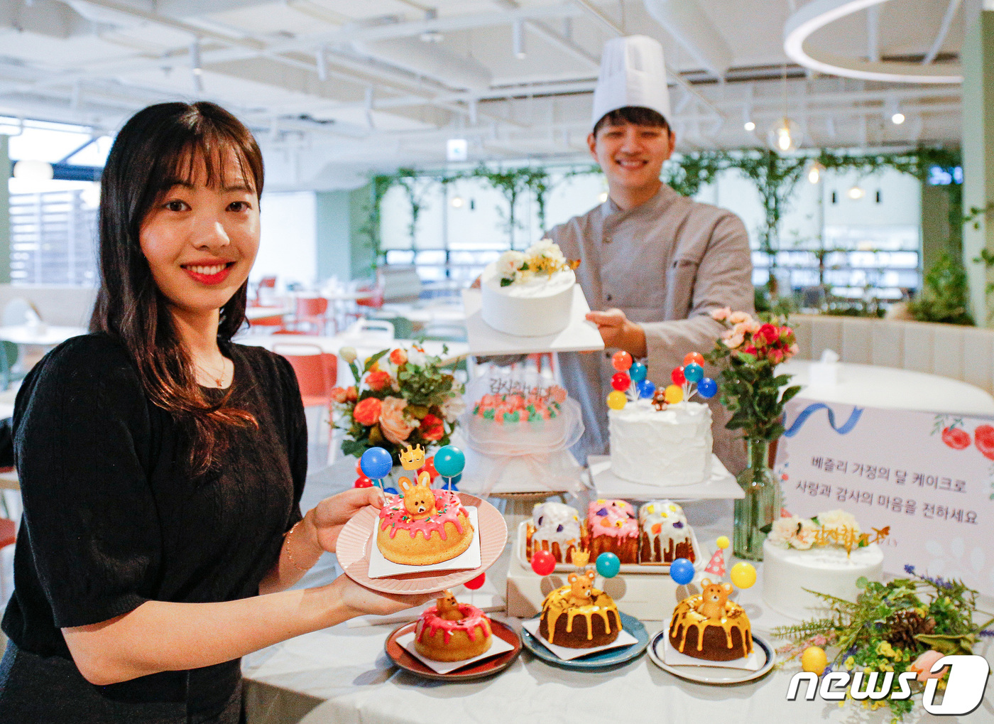 현대그린푸드, 가정의 달 맞아 스페셜 케이크 5종 선보여