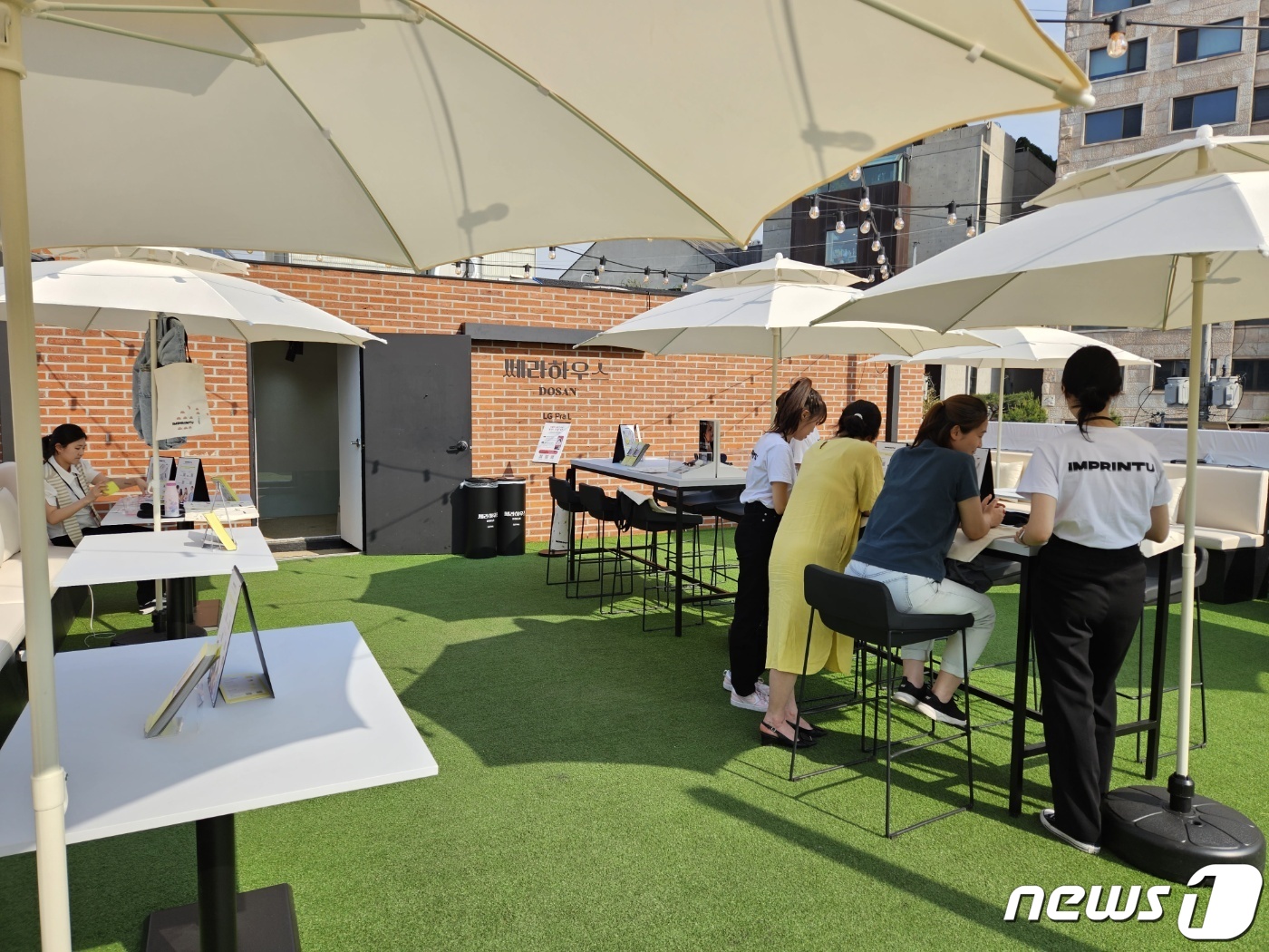 화장품으로 타투를 한다고?…3초내 새길 수 있고, 물로도 지워져
