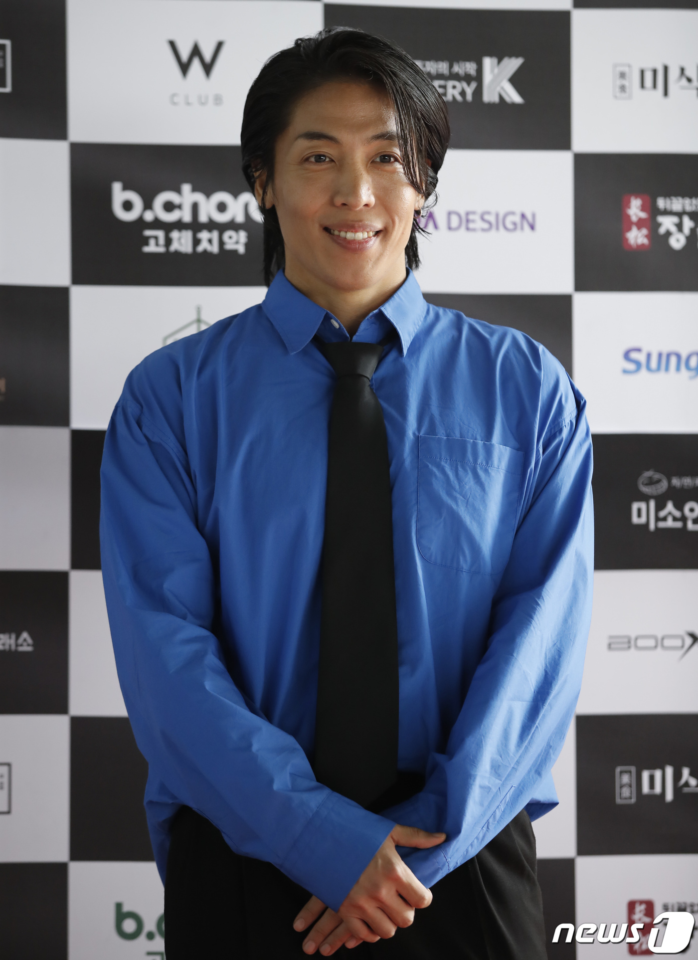 제이블랙 다소곳 하게