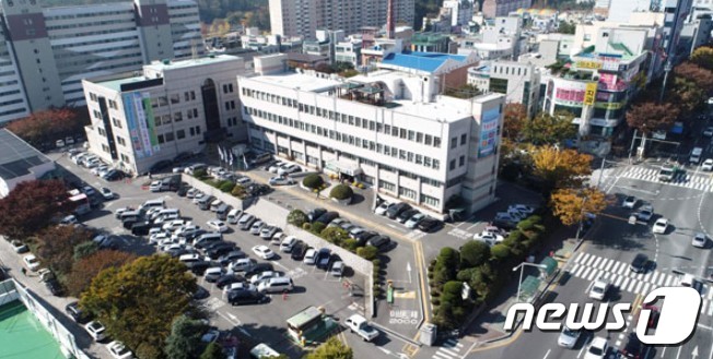 울산시,  구 울주군청 부지 복합건물 조성 중단…공영주차장으로
