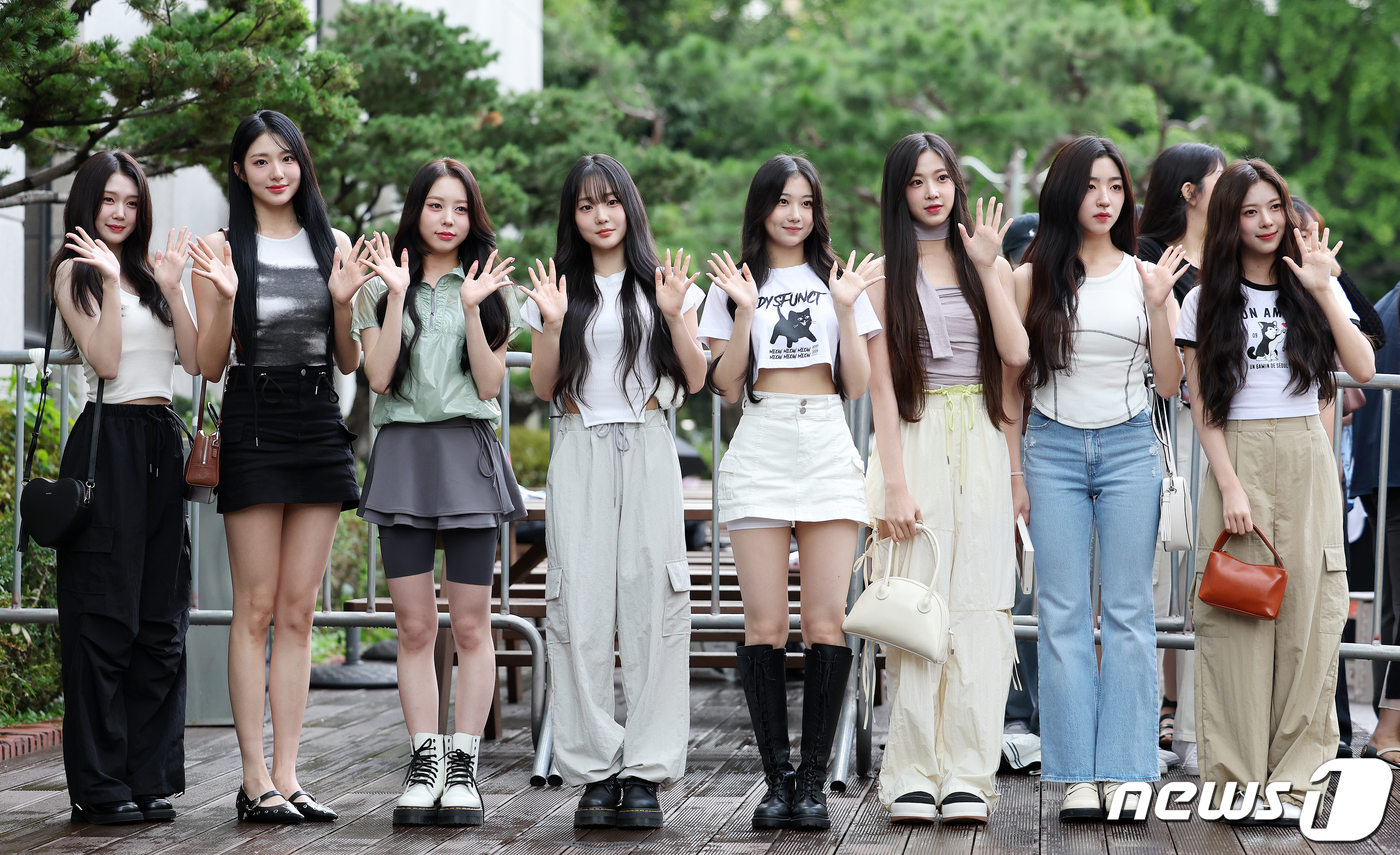 트리플에스 러블루션, 사랑스러운 미소