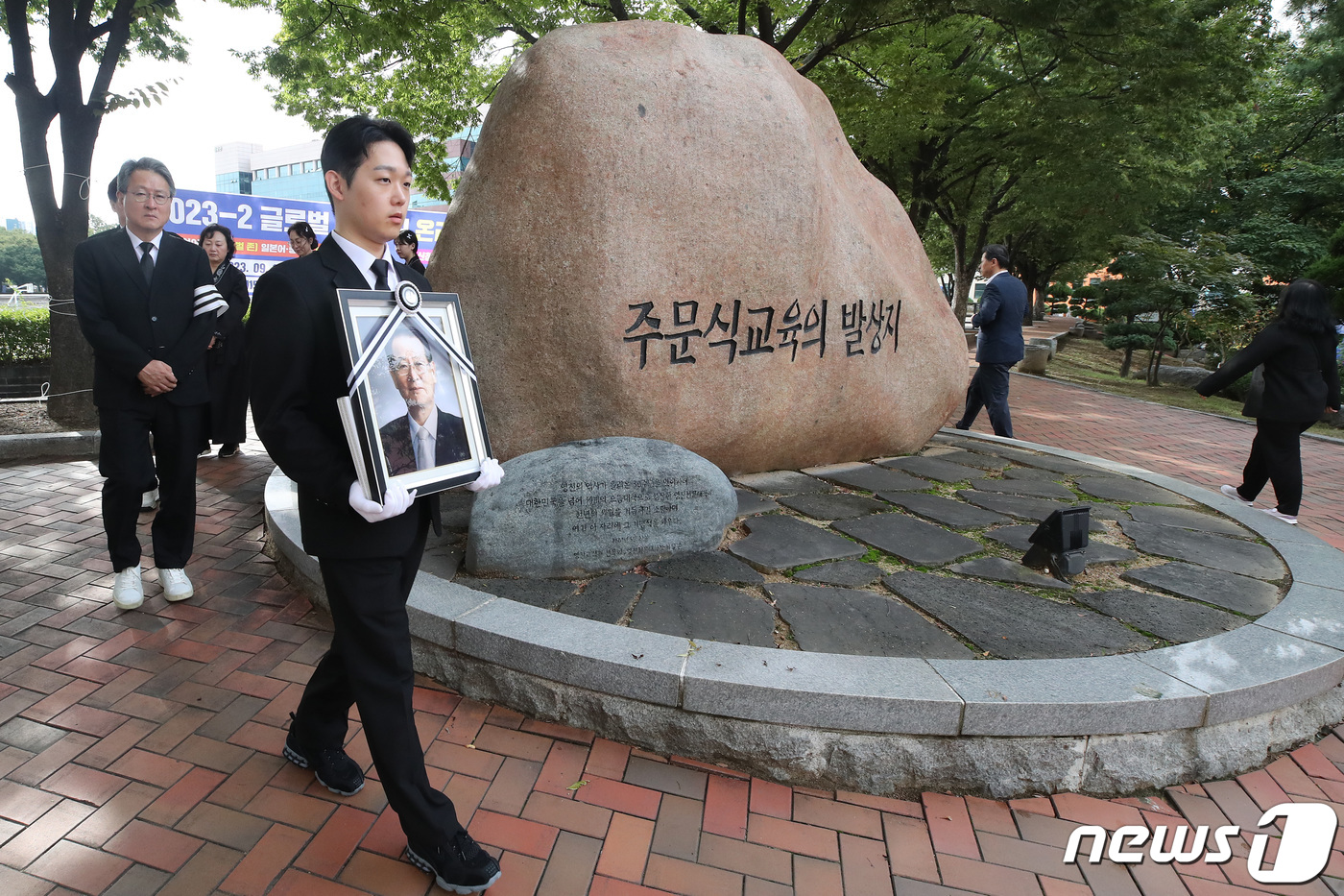 주문식 교육 발상지 떠나는 최달곤 명예총장