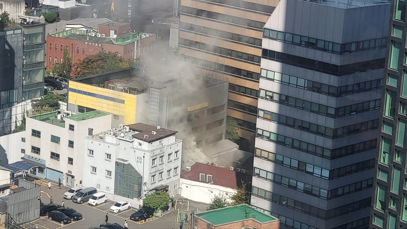 121년 가장 오래된 식당 이문설농탕서 화재…인명 피해 확인 중