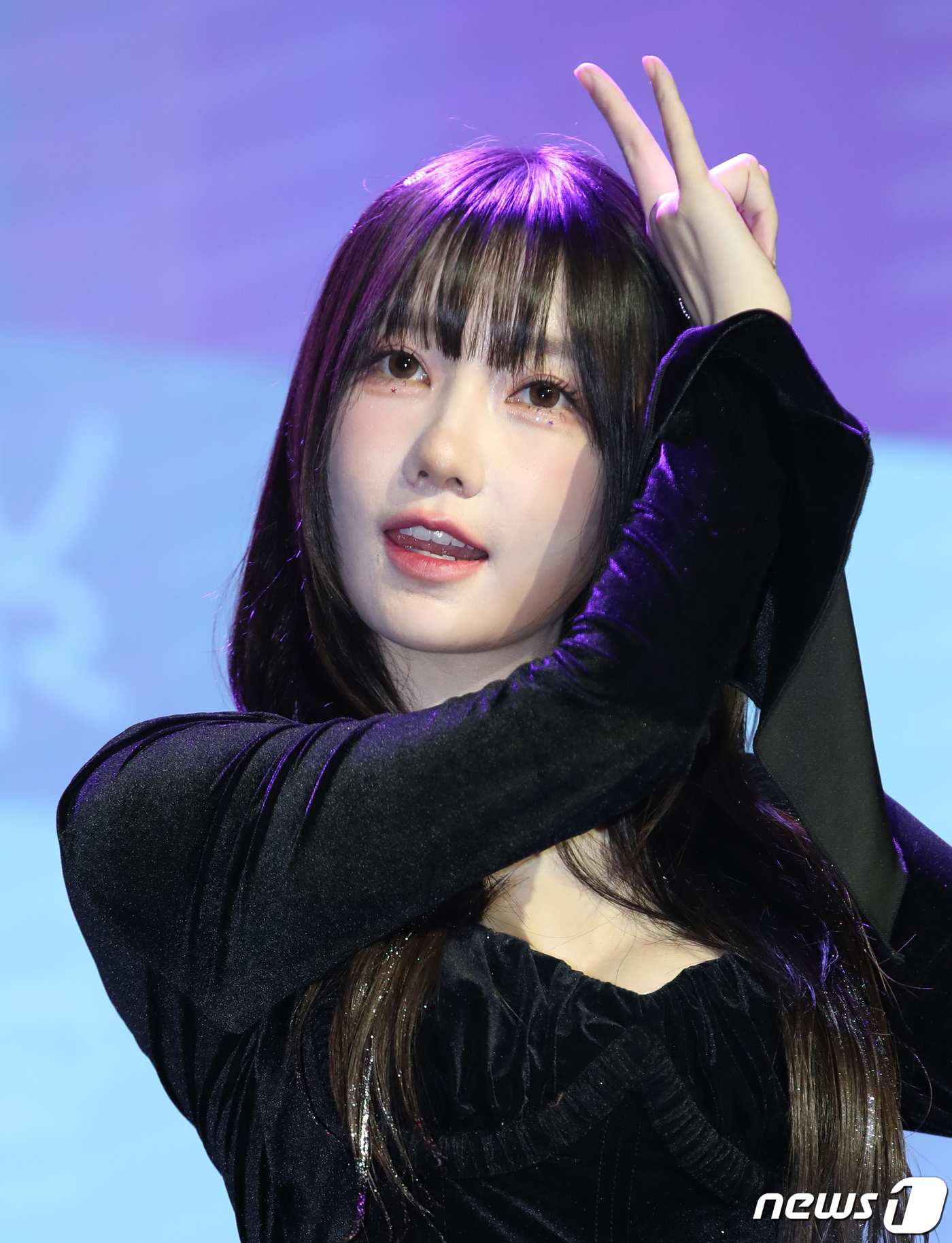 QWER 마젠타, 걸밴드 도전한 인기 크리에이터