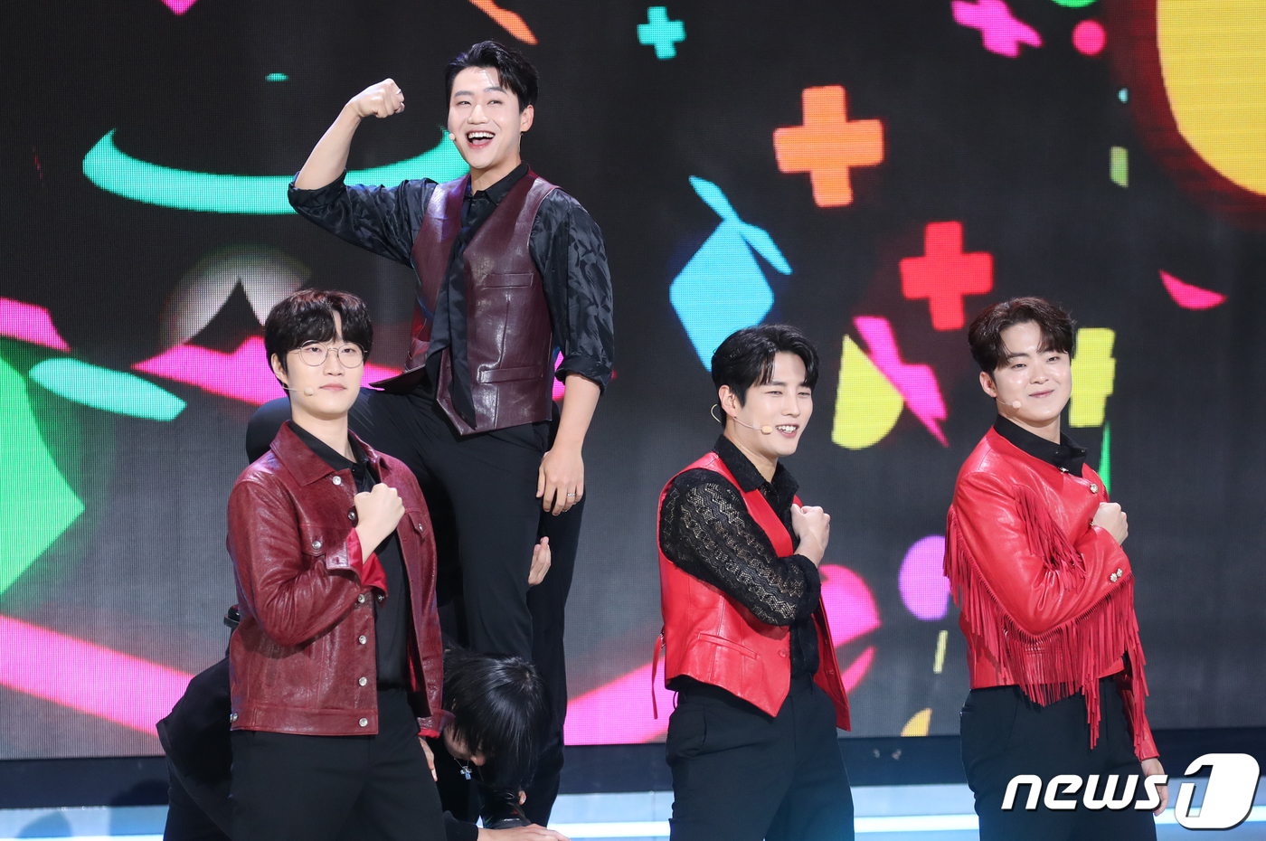 불타는 F4, 나이스맨