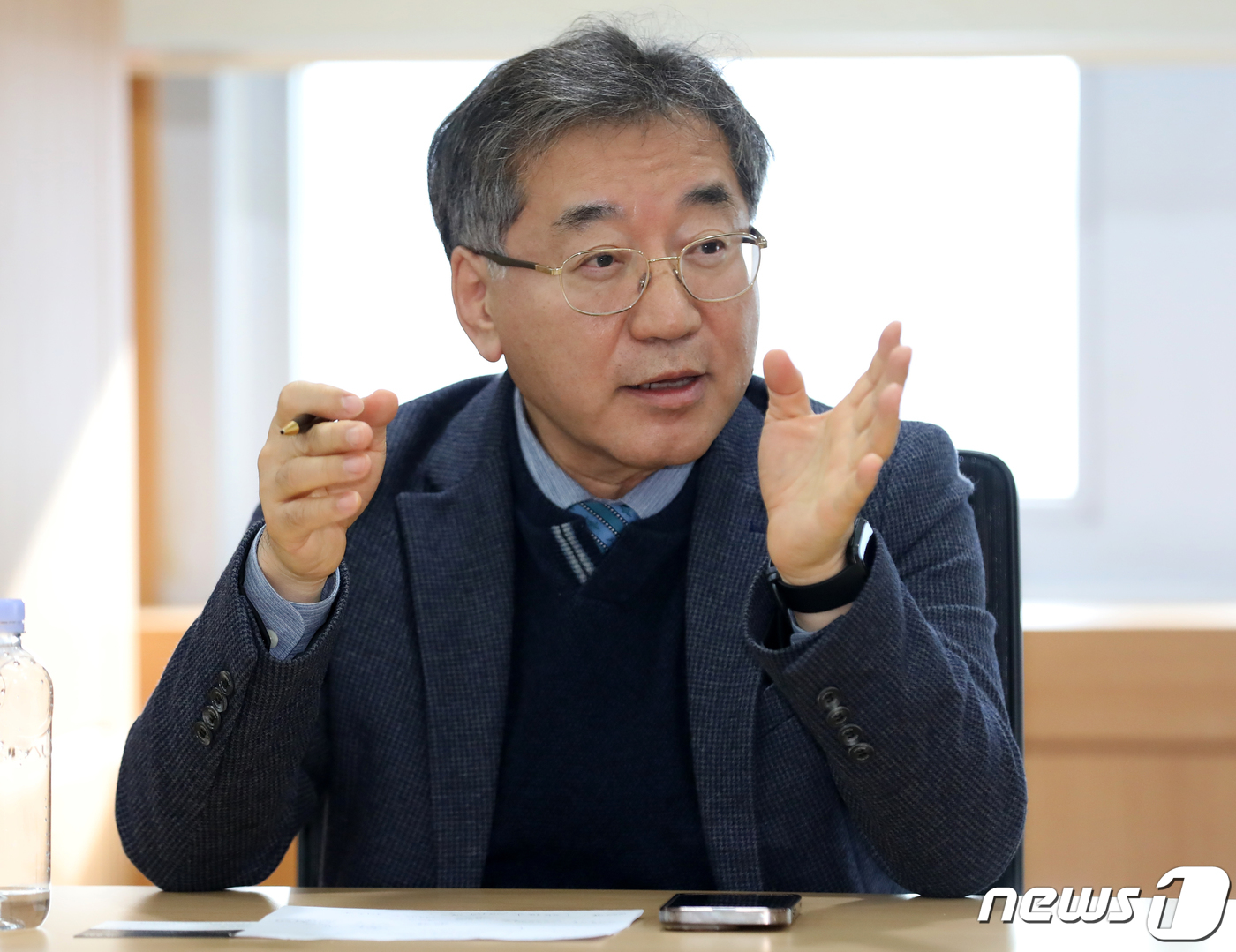 오션테크 코리아 전문가 좌담회...발언하는 김웅서 오션테크코리아 기획자문위원장