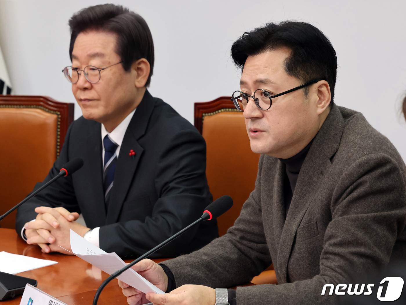 모두발언하는 홍익표 원내대표