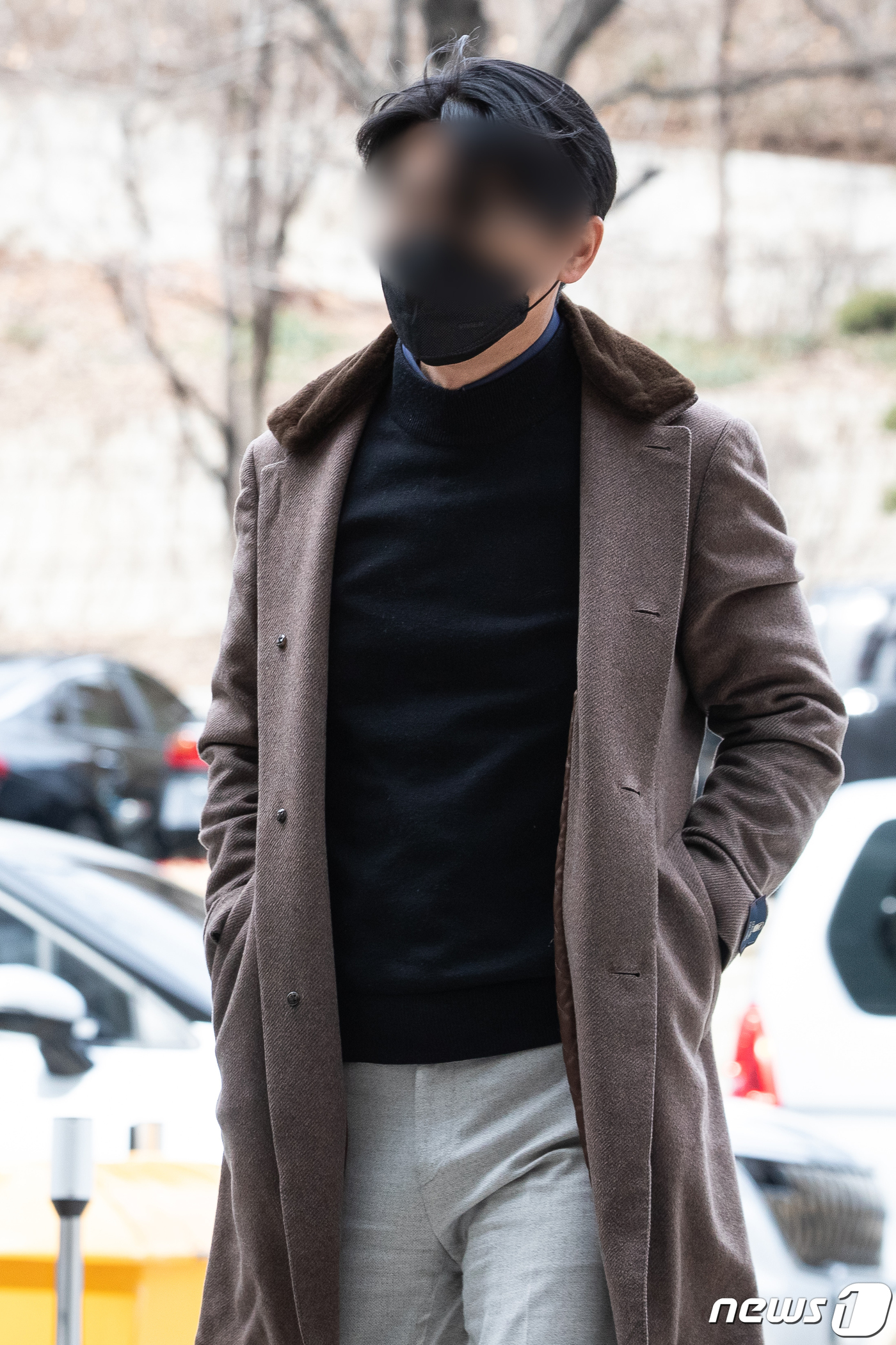 영장심사 위해 법정 향하는 김 모 건축사무소 대표
