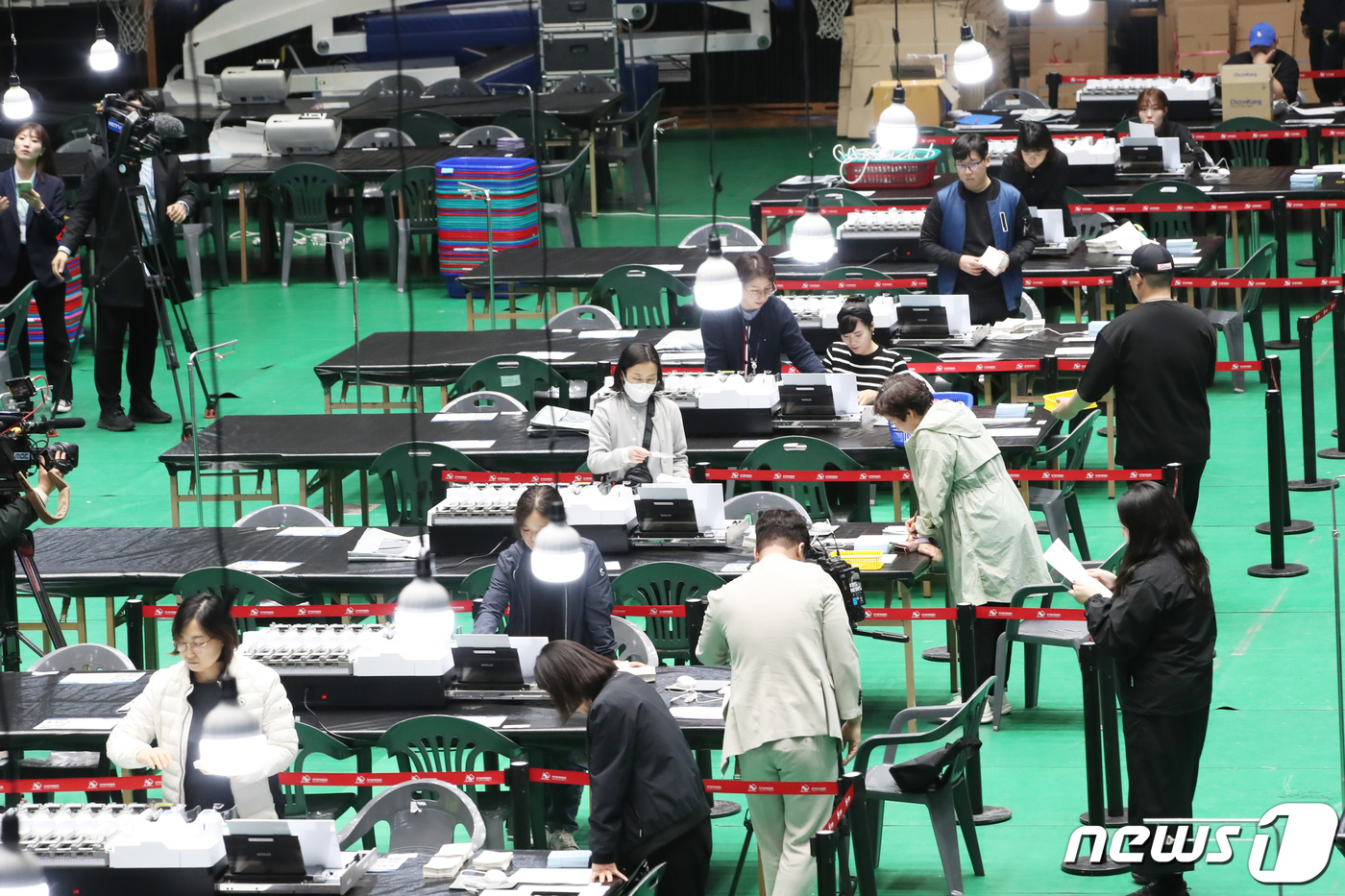 22대 국회의원 선거 내일…개표 시연