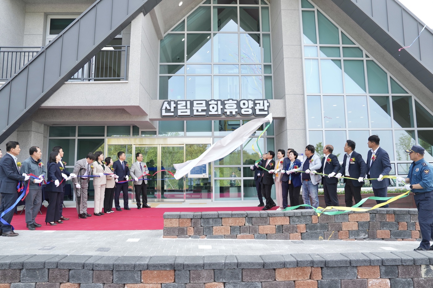 천안 태학산자연휴양림 산림문화휴양관 준공