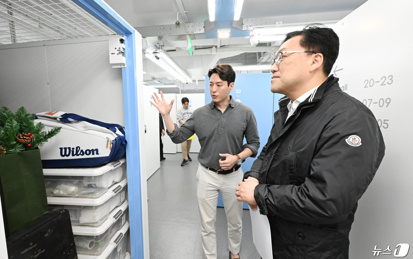 신산업 셀프스토리지 현장방문한 김병환 차관