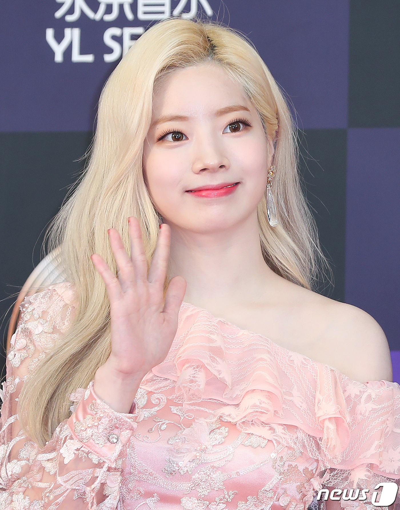 트와이스 다현,  韓리메이크 그 시절, 우리가 좋아했던 소녀 주연 물망