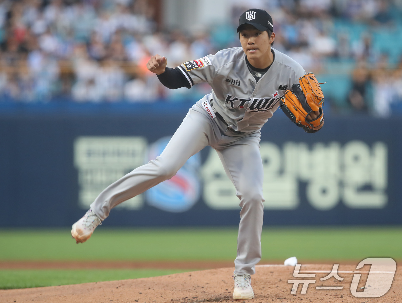 신인 육청명, 국가대표 선발 원태인과 대결서 판정승…5이닝 1실점 쾌투