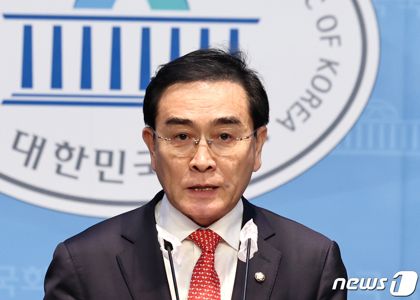 尹, 민주평통사무처장 태영호·중기차관 김성섭·국무2차장 남형기 임명