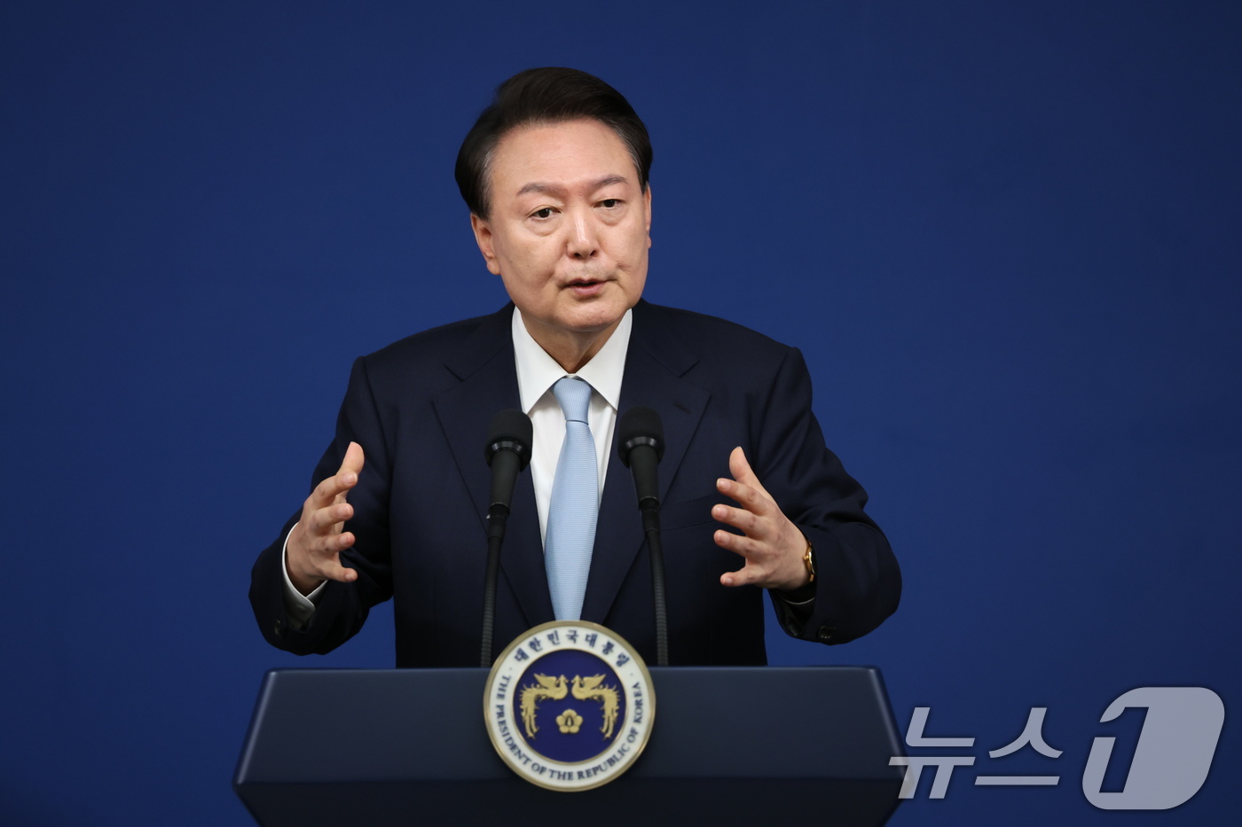 윤 대통령 체감 민생 나아지지 않아 안타까워