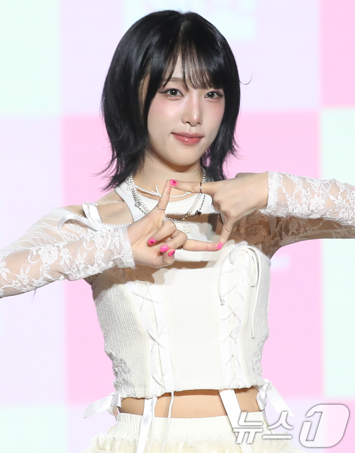 최예나 네모네모 포인트 안무도 네모 춤, 세상 네모 다 넣어