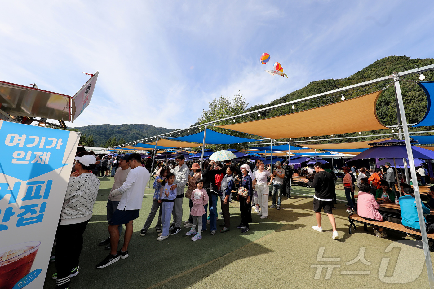 제6회 인제 가을꽃축제, 붐비는 푸드트럭