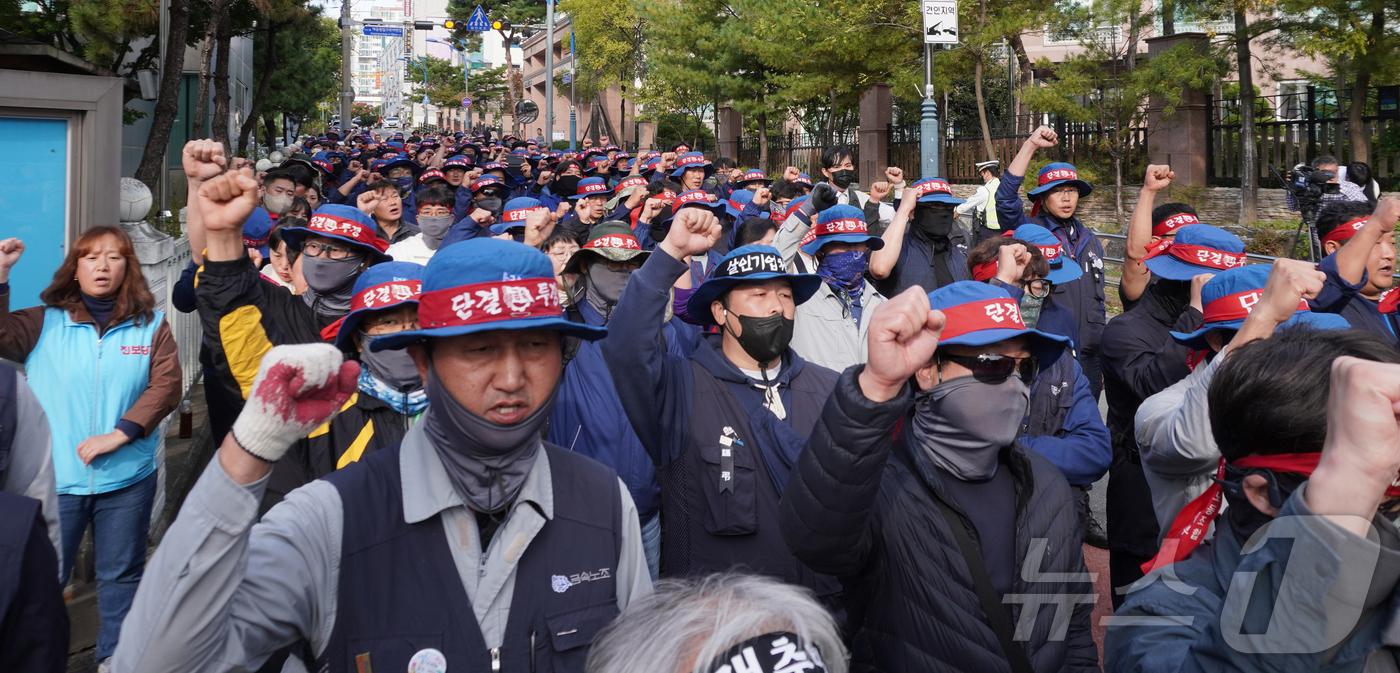 금속노조 울산 조선소 협력사 배관공 산소결핍 질식사 가능성