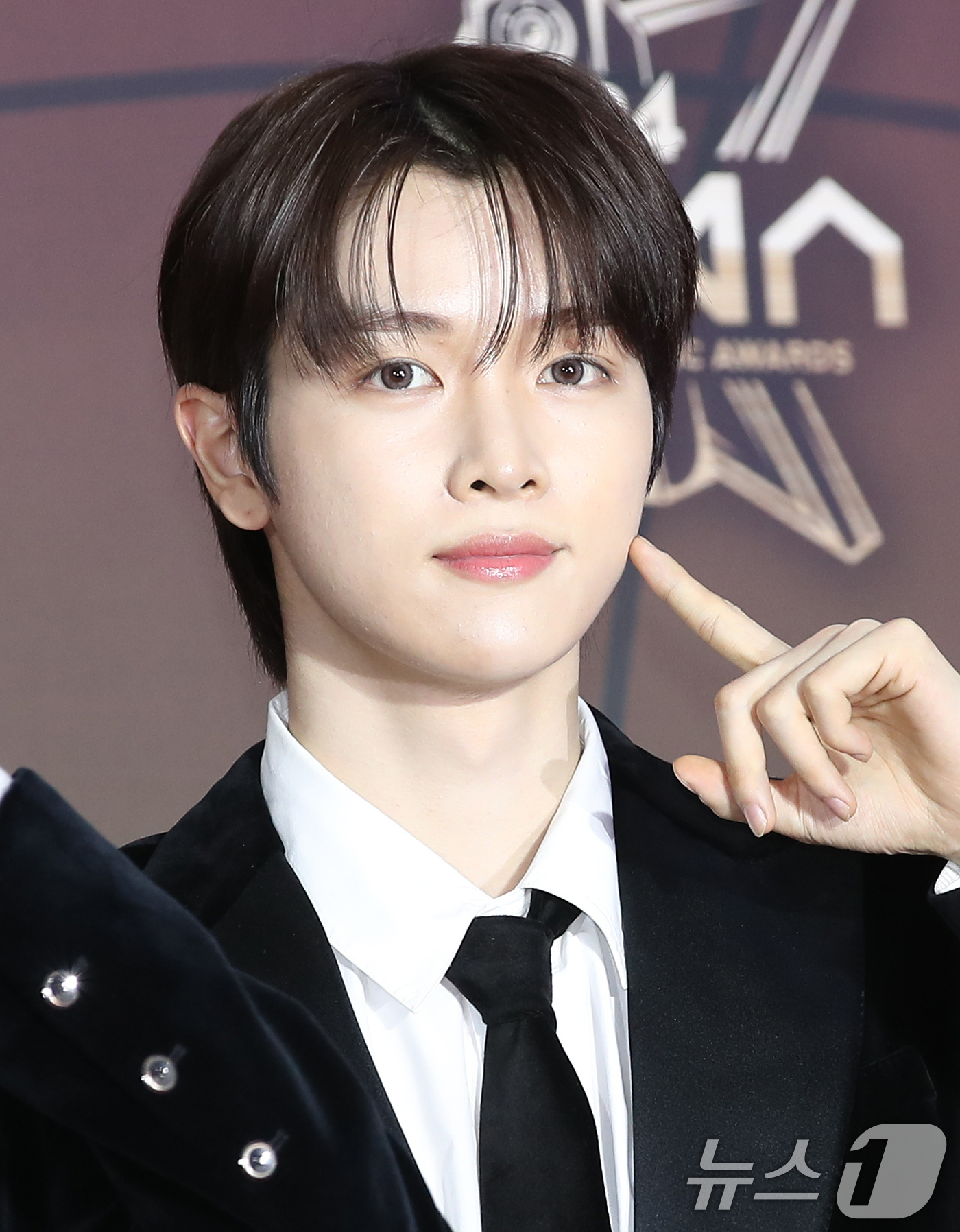 라이즈 성찬, 빛이나네 빛이나