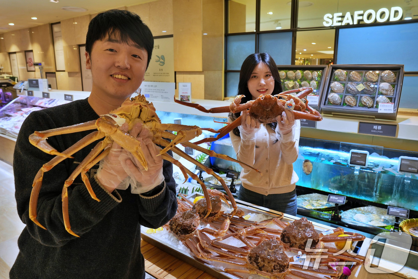 롯데백, 산지 직송 박달 대게 한정 판매