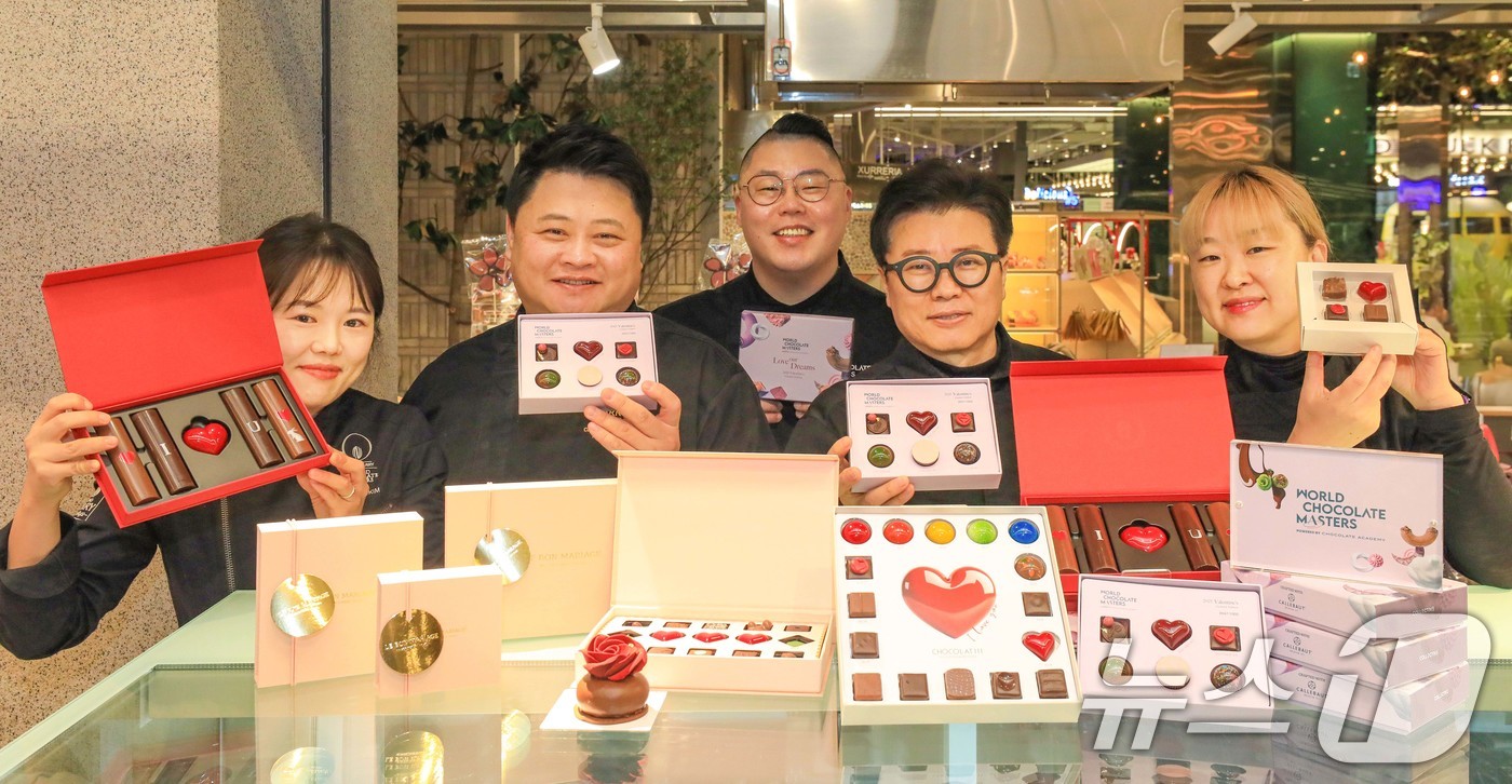 더현대서울, 월드 초콜릿 마스터스 셰프 연합전 팝업 운영