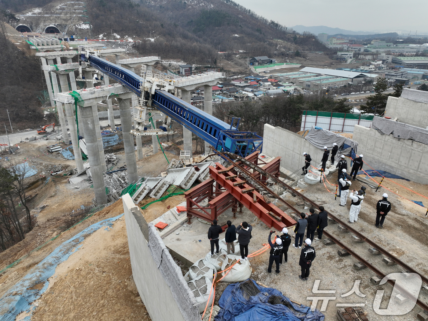 처참한 붕괴 사고현장